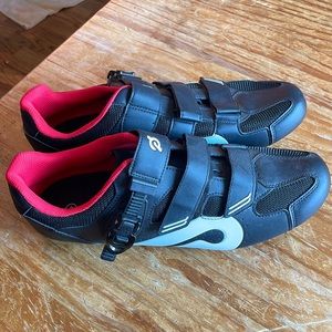 Men’s 13 Peloton shoes